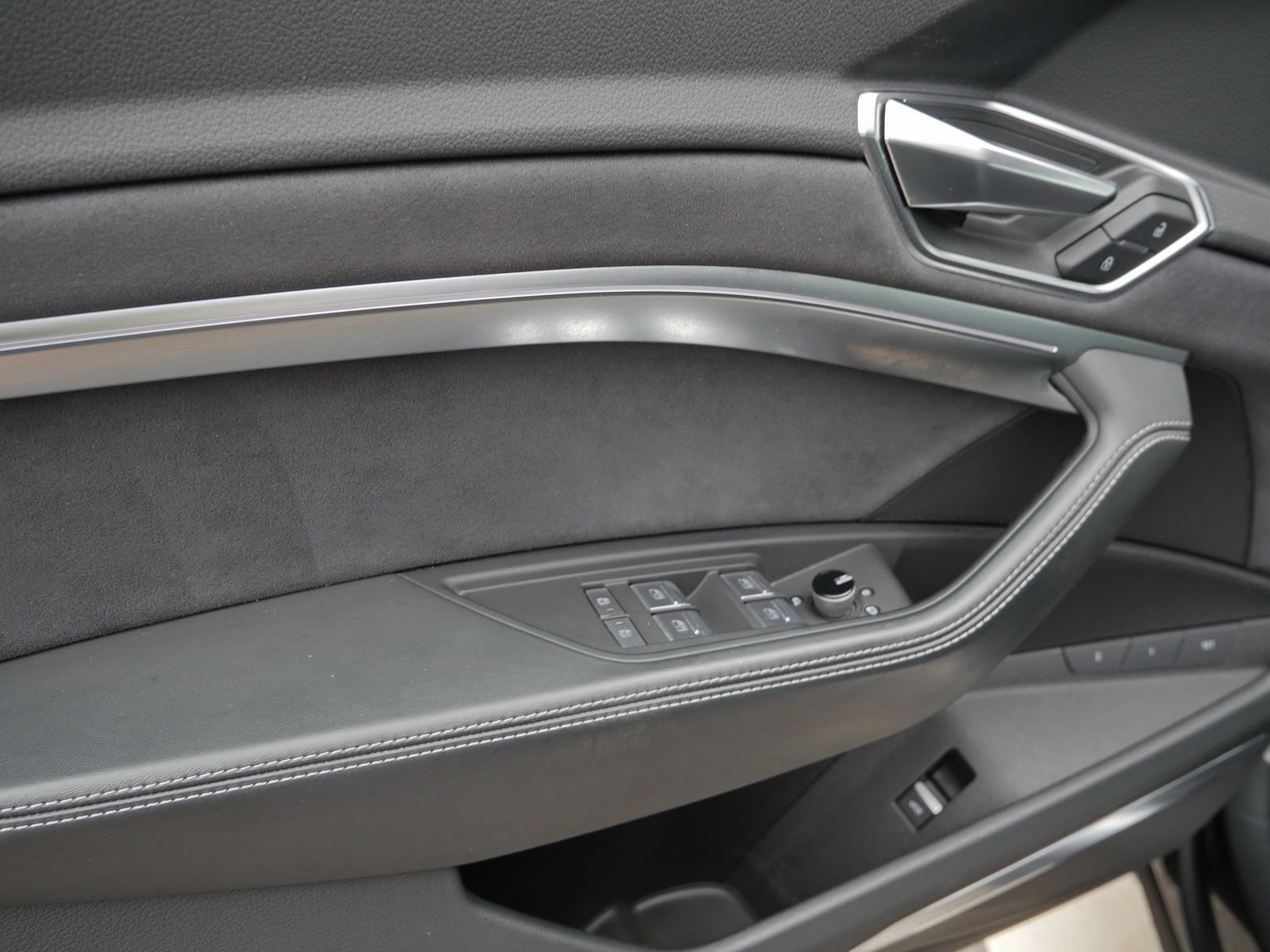 Audi e-tron - Bild 23