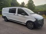 Mercedes-Benz Transporter - Mercedes-Benz Transporter