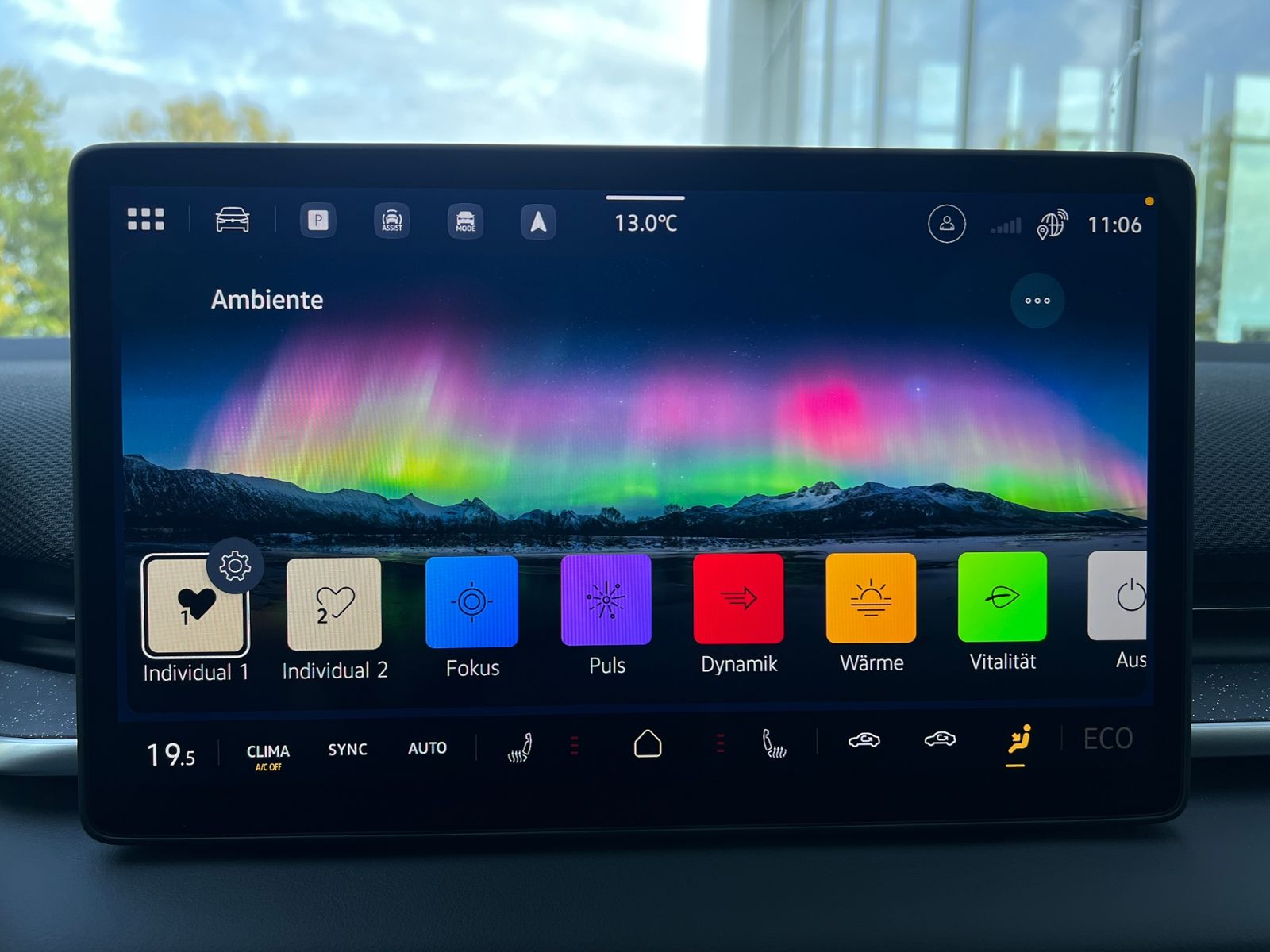 Fahrzeugabbildung Volkswagen ID.3 NEO Style 58 kWh *Wärmepumpe, Navi, Kamera*