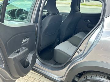 Bild 9 Dacia Sandero TCe 110 Stepway Extreme+