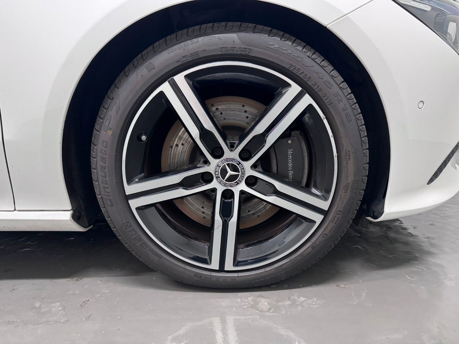 Fahrzeugabbildung Mercedes-Benz CLA 200 d 4MATIC SB  *PROGRESSIVE*DISTRO*LED*