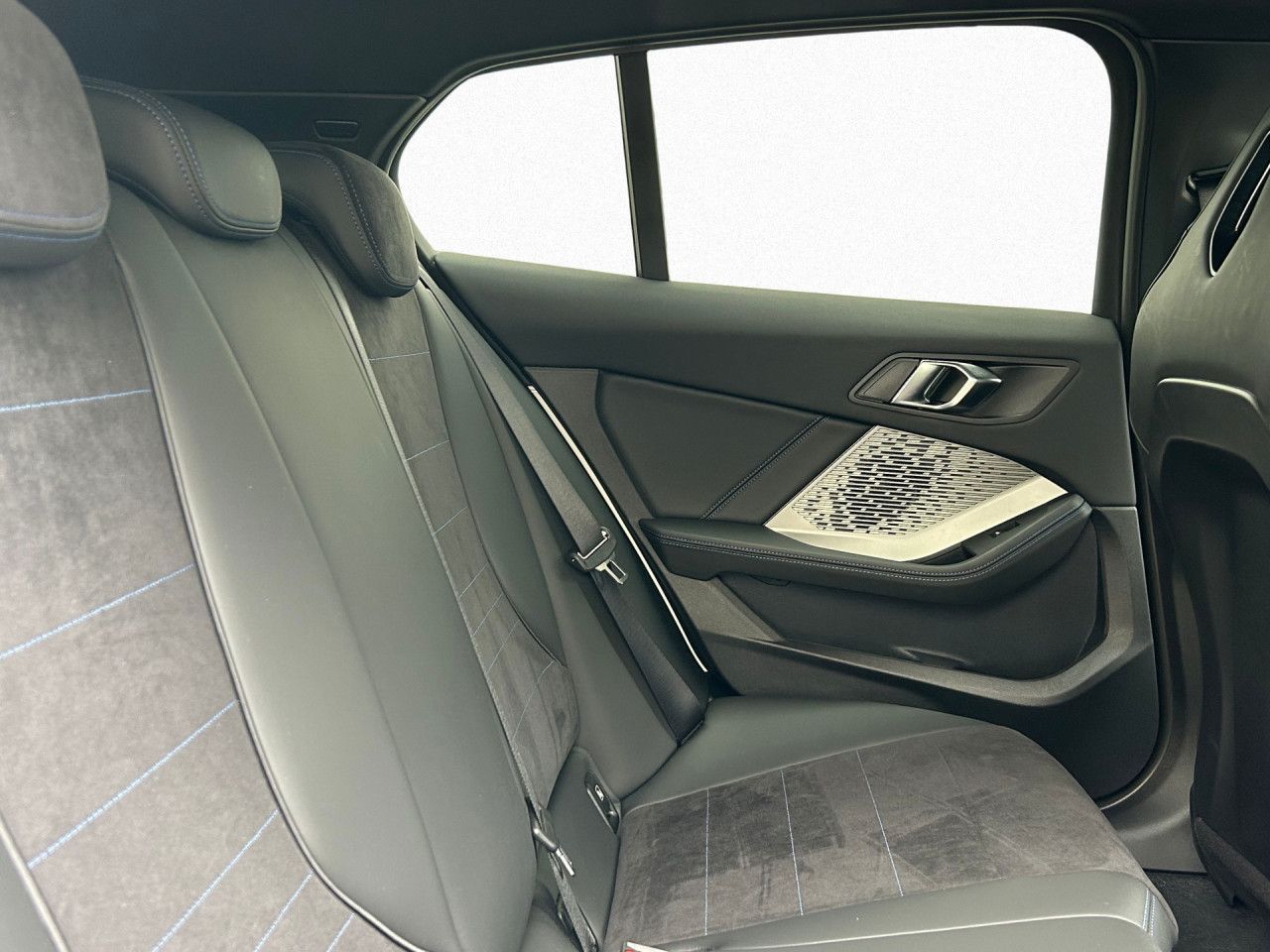 BMW 116 - Bild 13