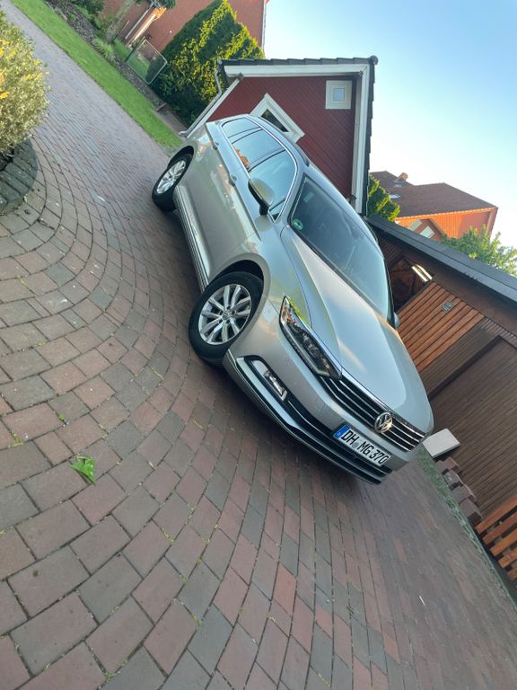 Image of Volkswagen Passat