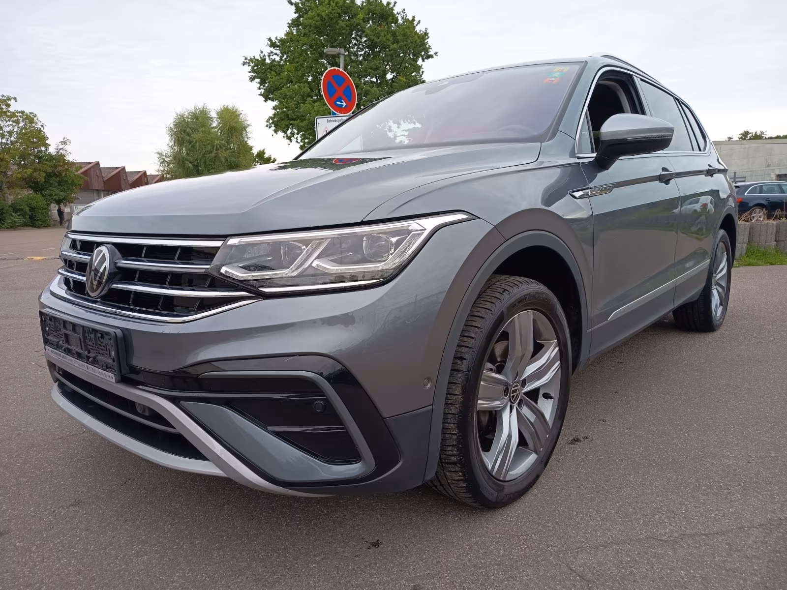 Volkswagen Tiguan Allspace Elegance 4Motion 7-Sitzer