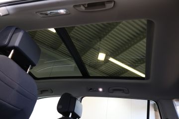 Volkswagen Tiguan Allspace Eleg. 2.0 TDI 4M HUD+PANO+AHK