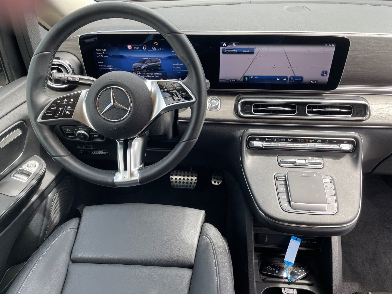 Fahrzeugabbildung Mercedes-Benz Marco Polo 300 d 4M AMG AIRMATIC AHK WW-Standhzg