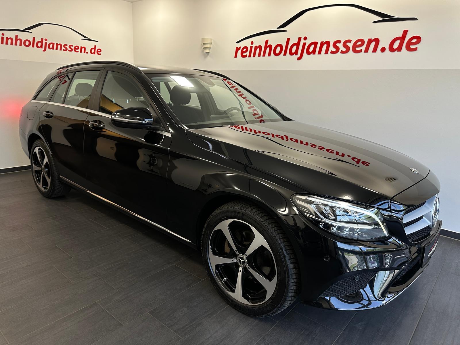 Mercedes-Benz C 180 T Navi Kamera CarPlay LED Tempomat Sitzh.