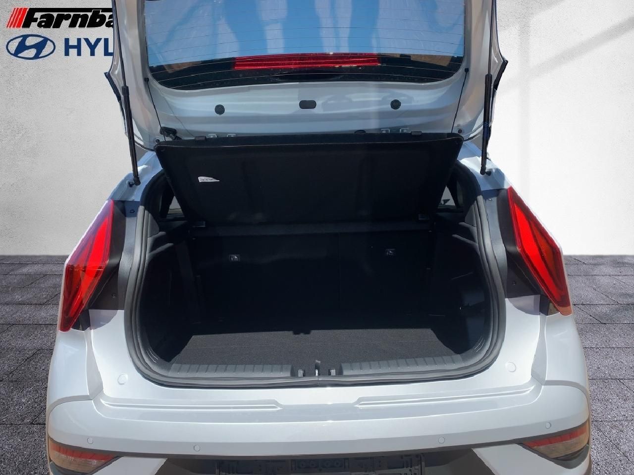 Fahrzeugabbildung Hyundai BAYON Blackline 2WD bis 30.07. FAST START*