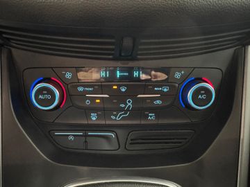 Ford Kuga Cool & Connect