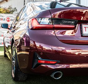 Fahrzeugabbildung BMW 320i Limo. Advantage VIRUTAL|LED|AMBIENTE|CAM