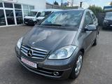 Mercedes-Benz A 150 KLIMA/SHZ/PDC/TEILLEDER - gebrauchte Mercedes-Benz A 150 aus dem Jahr 2009