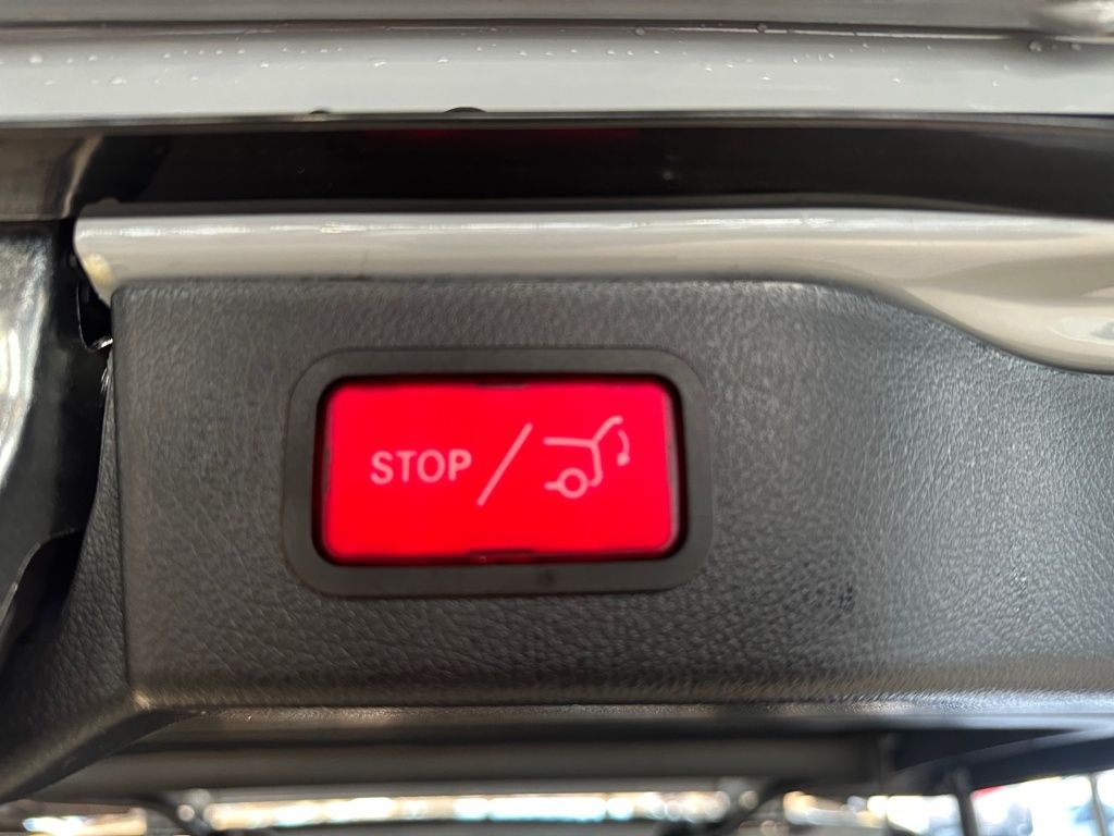 Fahrzeugabbildung Mercedes-Benz V 300 d STYLE Extralang ACC AUT Akustikglas Kam.