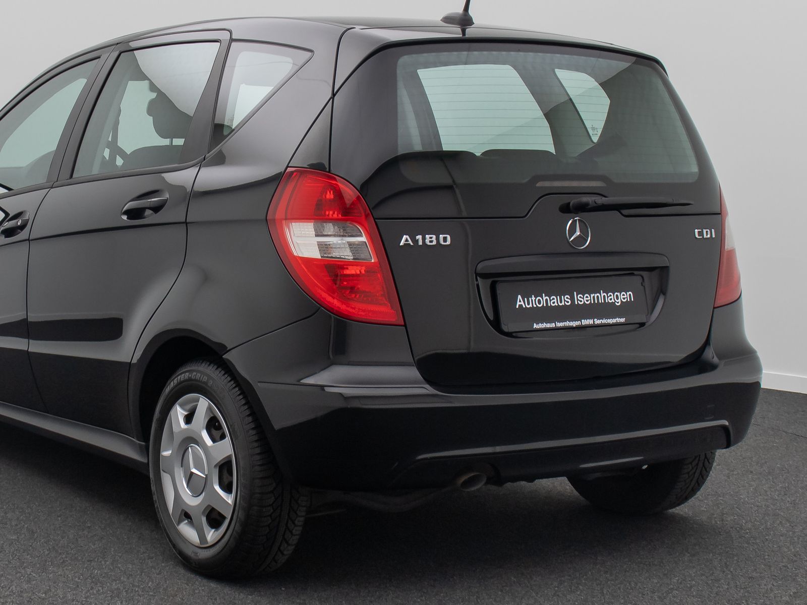 Fahrzeugabbildung Mercedes-Benz A A 180 CDI Berganfahr Sitzheizung RegenSensor