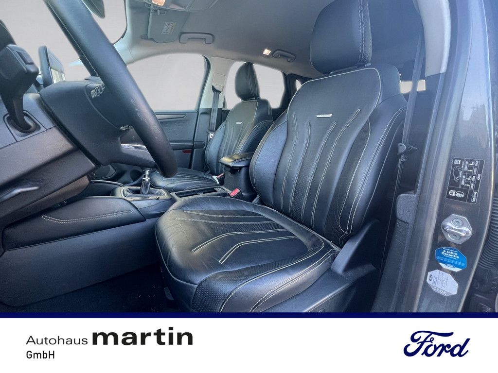 Fahrzeugabbildung Ford Kuga 1.5 Eco Blue Vignale HUD B&O LED SHZ