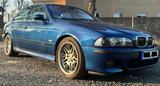 BMW M5 - BMW M5 mit Benzin-Antrieb: Limousine, Schaltgetriebe