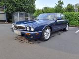 Jaguar XJR 4.0 Rechtslenker - gebrauchte Jaguar XJR aus dem Jahr 1998