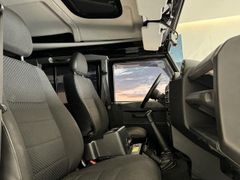 Foto Nummer 4: LAND ROVER Defender