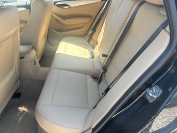 BMW X1 - 11