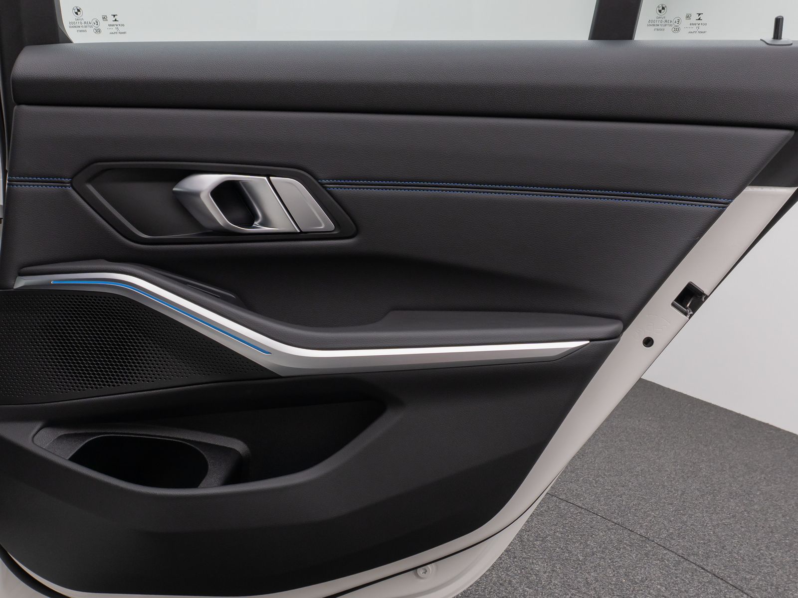 Fahrzeugabbildung BMW 320e xD M Sport 360°DAB HiFi Stop&Go Komfort LED