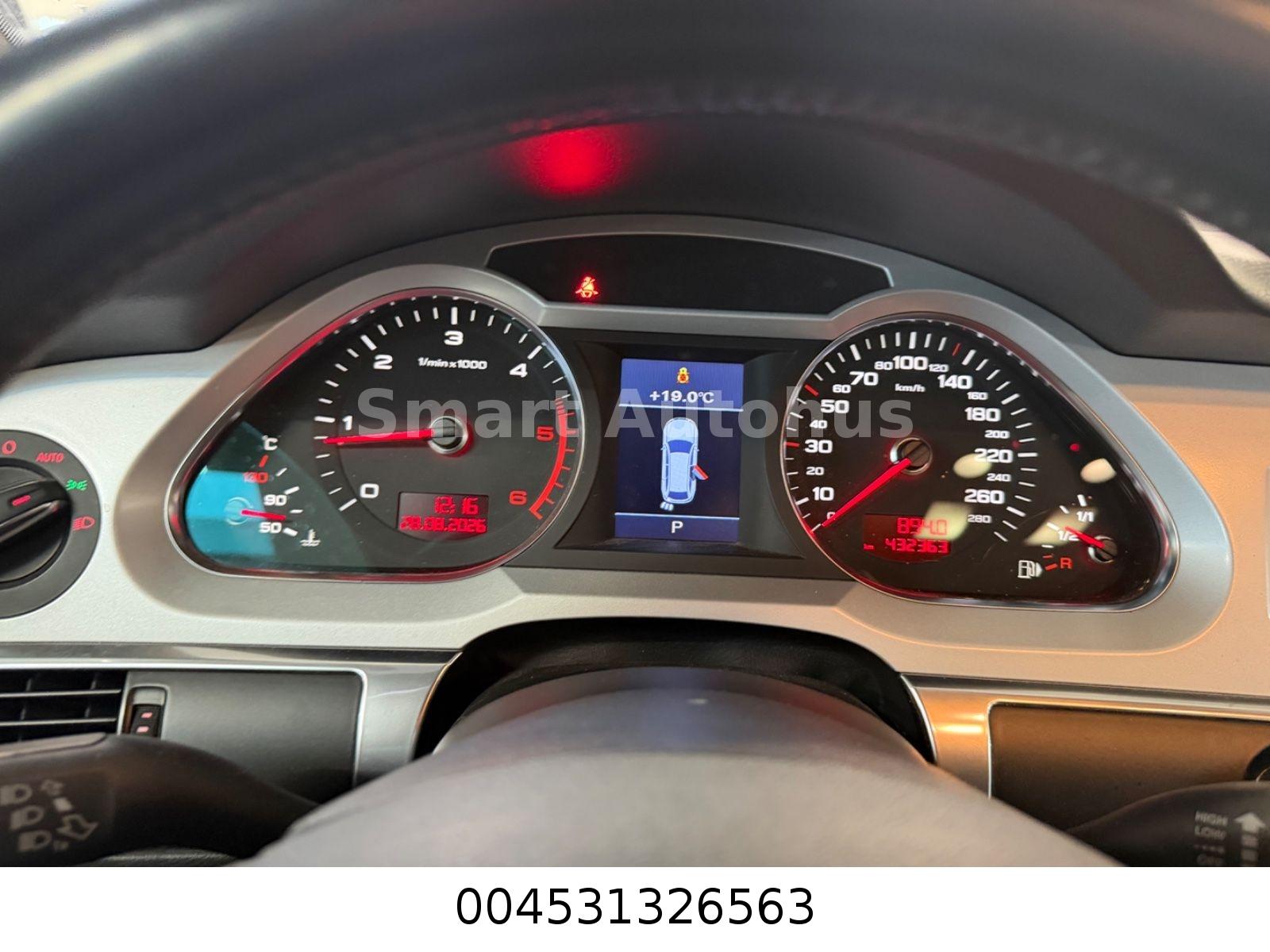 Audi A6 2009 — photo 18