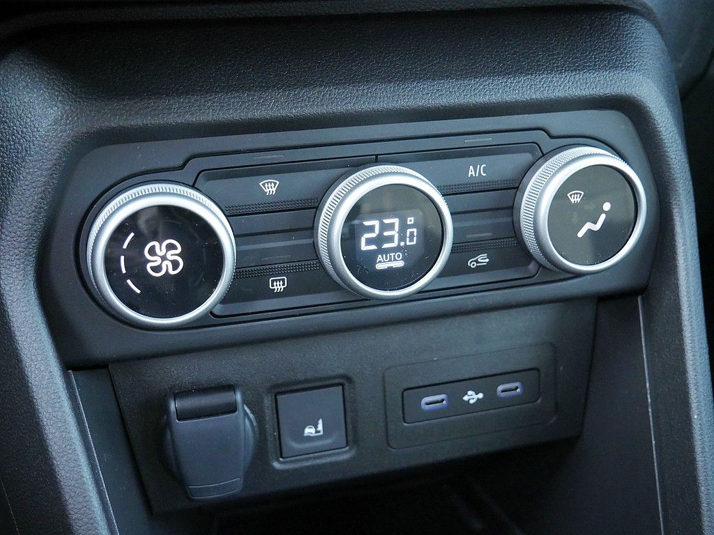 Fahrzeugabbildung Dacia Sandero Stepway Extreme TCe 110 FACELIFT 2026!!!