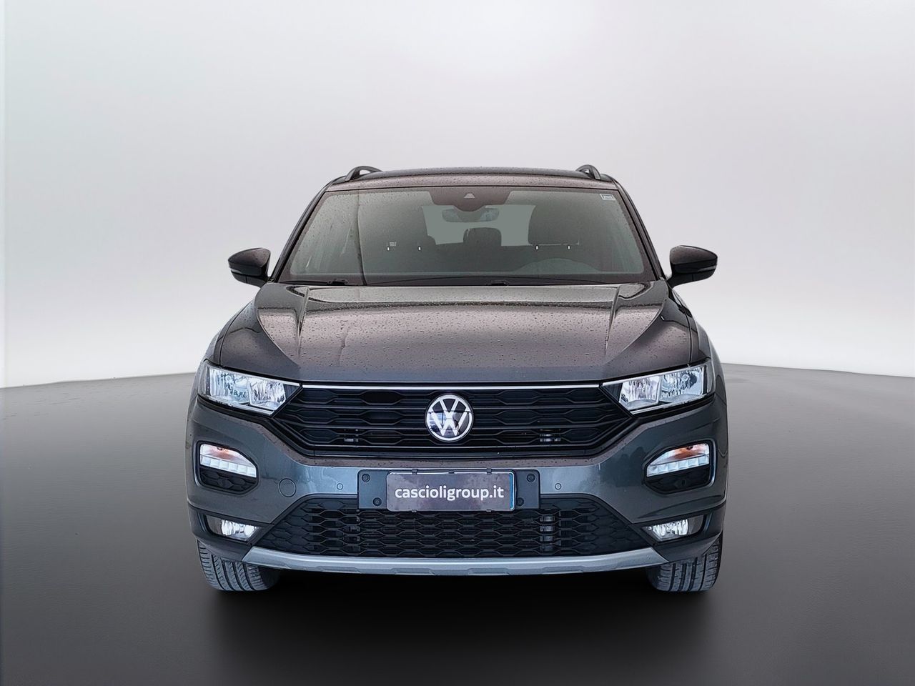 Volkswagen VOLKSWAGEN T-Roc I 2017 - T-Roc 2.0 tdi Style 11 imagem 2