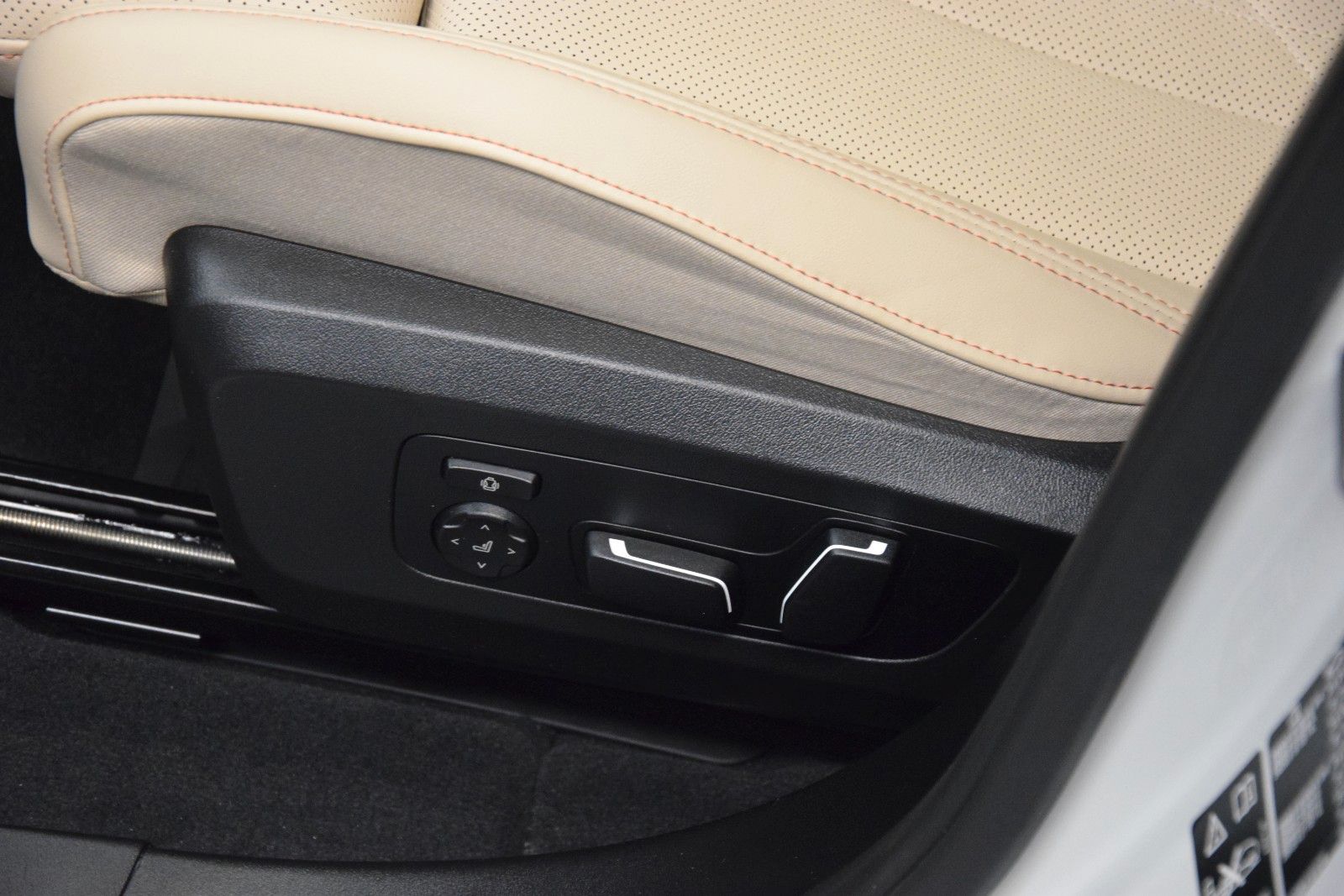 Fahrzeugabbildung BMW X3 20 d xDrive Memory HuD Leder el.Hklappe 360°