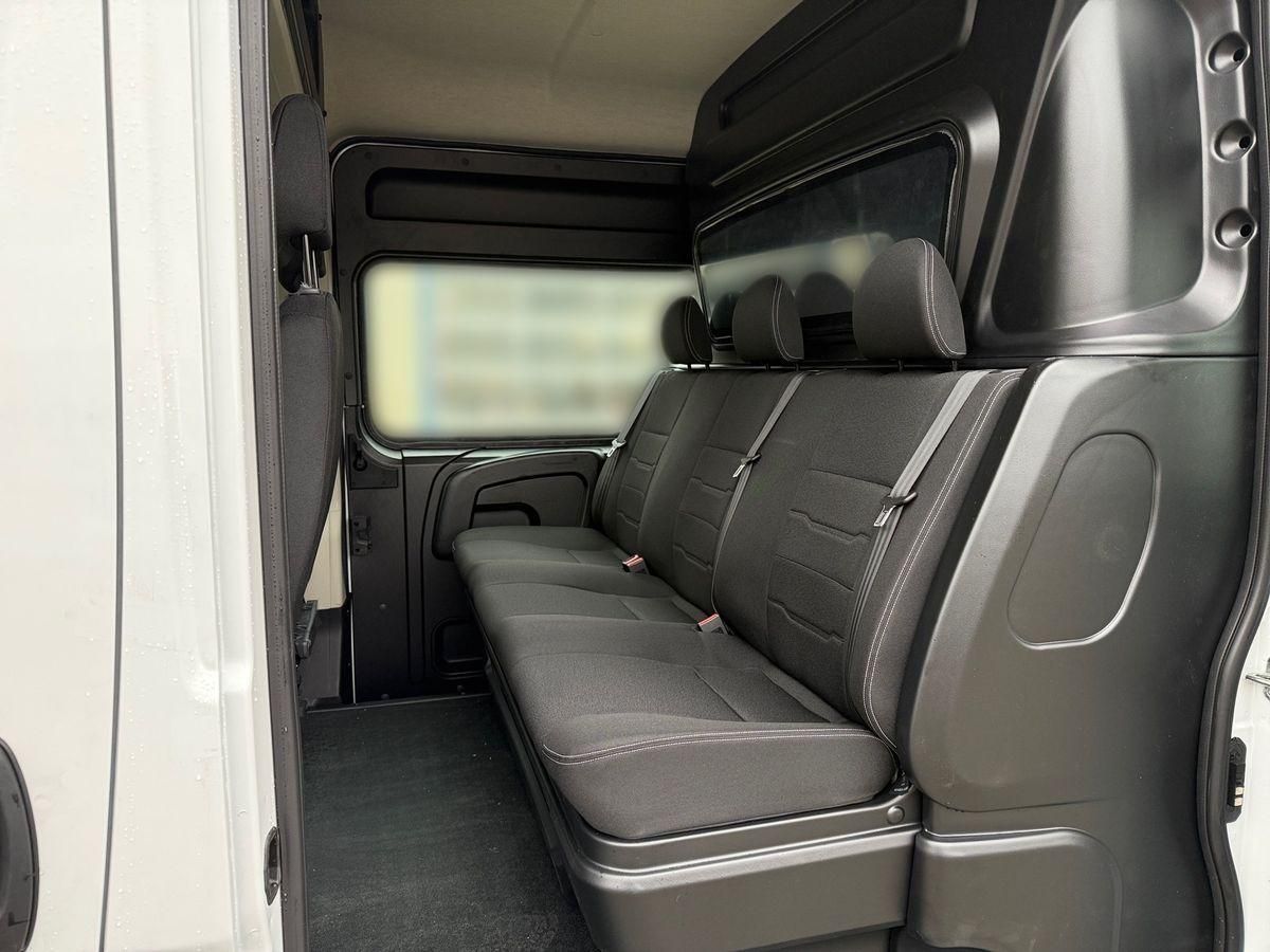 Fahrzeugabbildung Fiat Ducato L4H2 Multicab 140 MT6