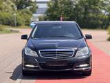 Mercedes-Benz C 180 C -Klasse Lim. C 180 CGI BlueEfficiency - Mercedes-Benz C 180 mit Benzin-Antrieb: Limousine, Klimaanlage
