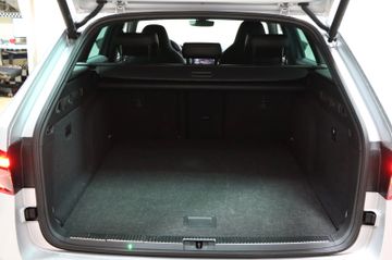 Skoda Superb Combi Sportline 4x4 AHK StHz