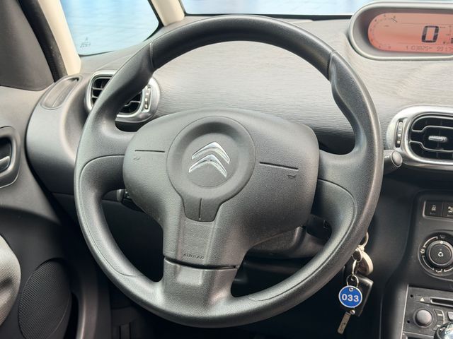 Fahrzeugbild 11