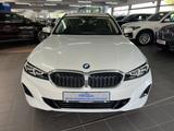 BMW 318 d Touring Driving+Park Assist & Standheizung - BMW 318 Gebrauchtwagen