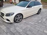 Mercedes-Benz 220 GLC 220 d 4MATIC  Autom. - - Mercedes-Benz 220: A