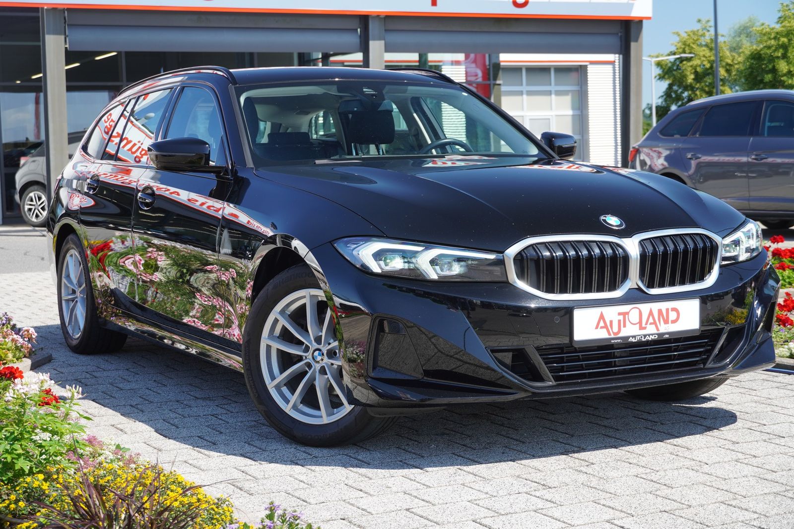 BMW 318i Touring LED Navi Tempomat Keyless Head-Up foto 4