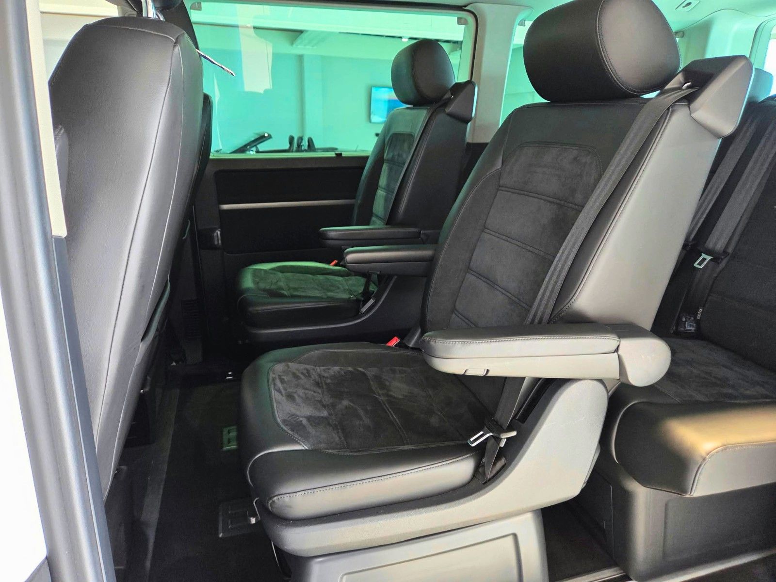 VW T6 Multivan — zdjęcie 11