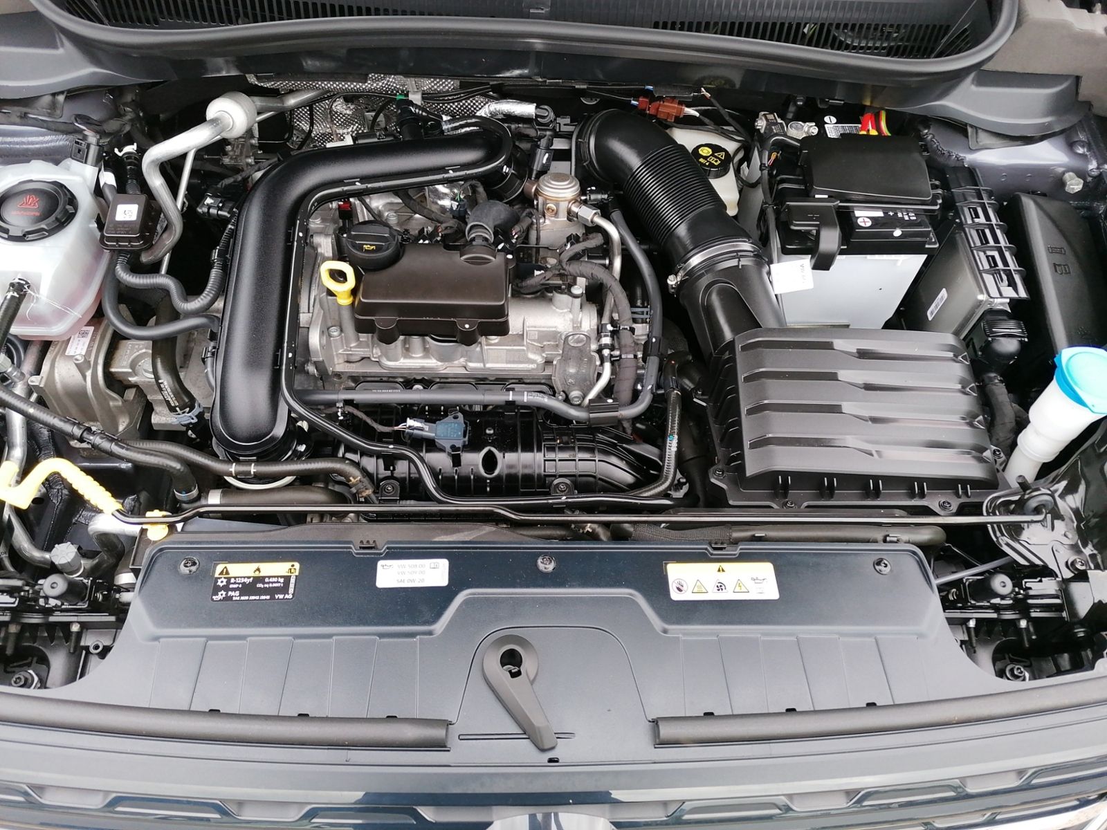 T-Cross 1.0 TSI Active NAVI+APP+PDC+SHZ