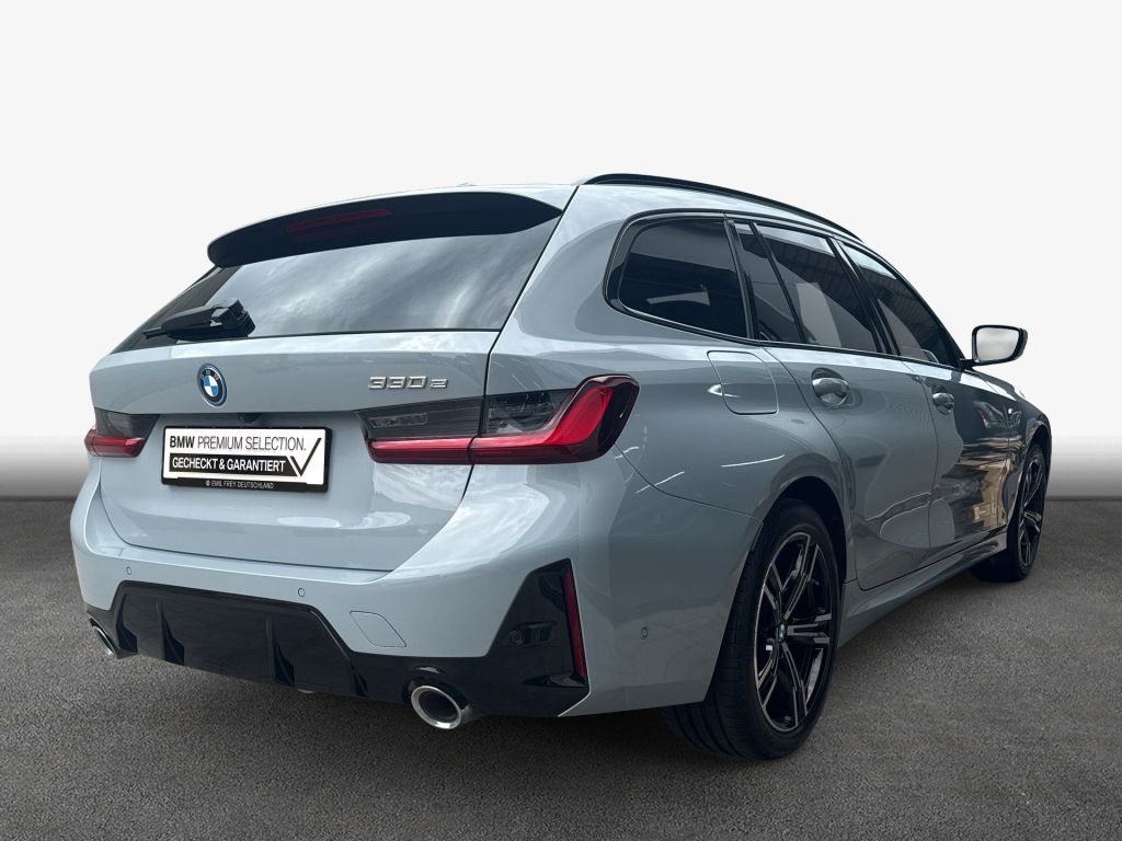 BMW 330e Touring Aut. M-Paket AHK Pano LED H&K foto 2