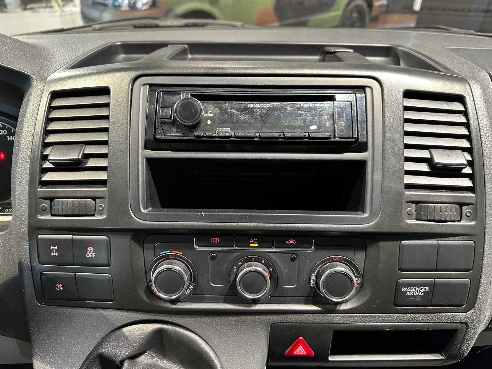 Volkswagen T5 WIDDER 4MOTION ROCKTON SEIKEL BUNDESWEHR OFFR