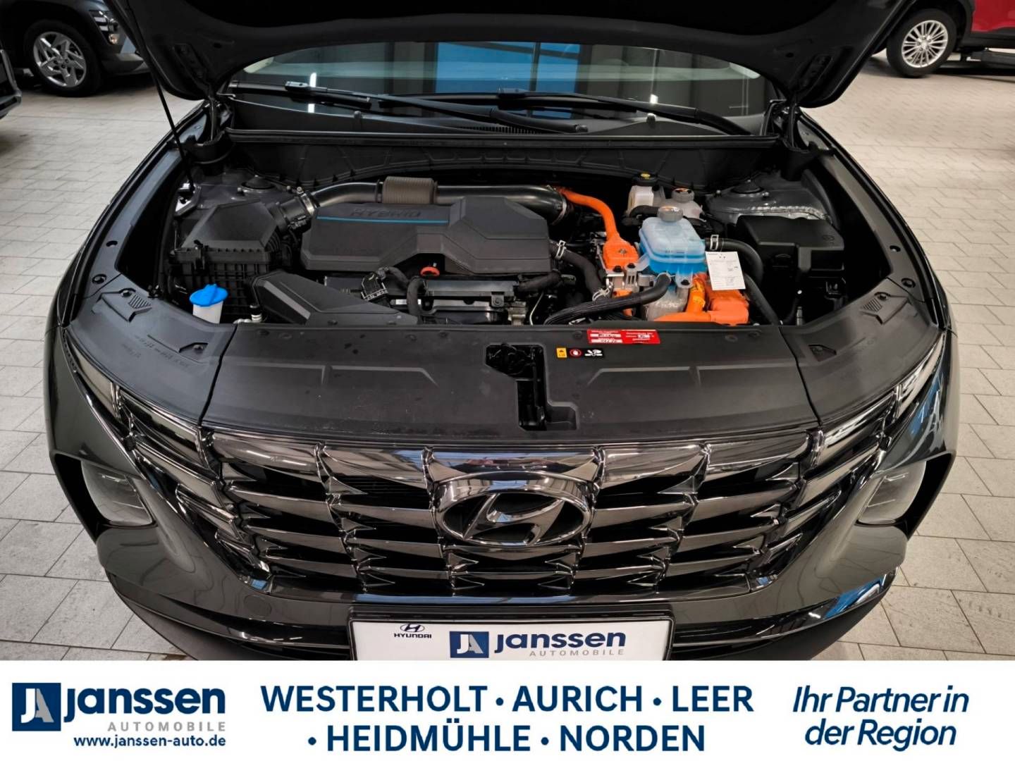 Fahrzeugabbildung Hyundai TUCSON Plug-in-Hybrid LED-Grilldesign-Paket