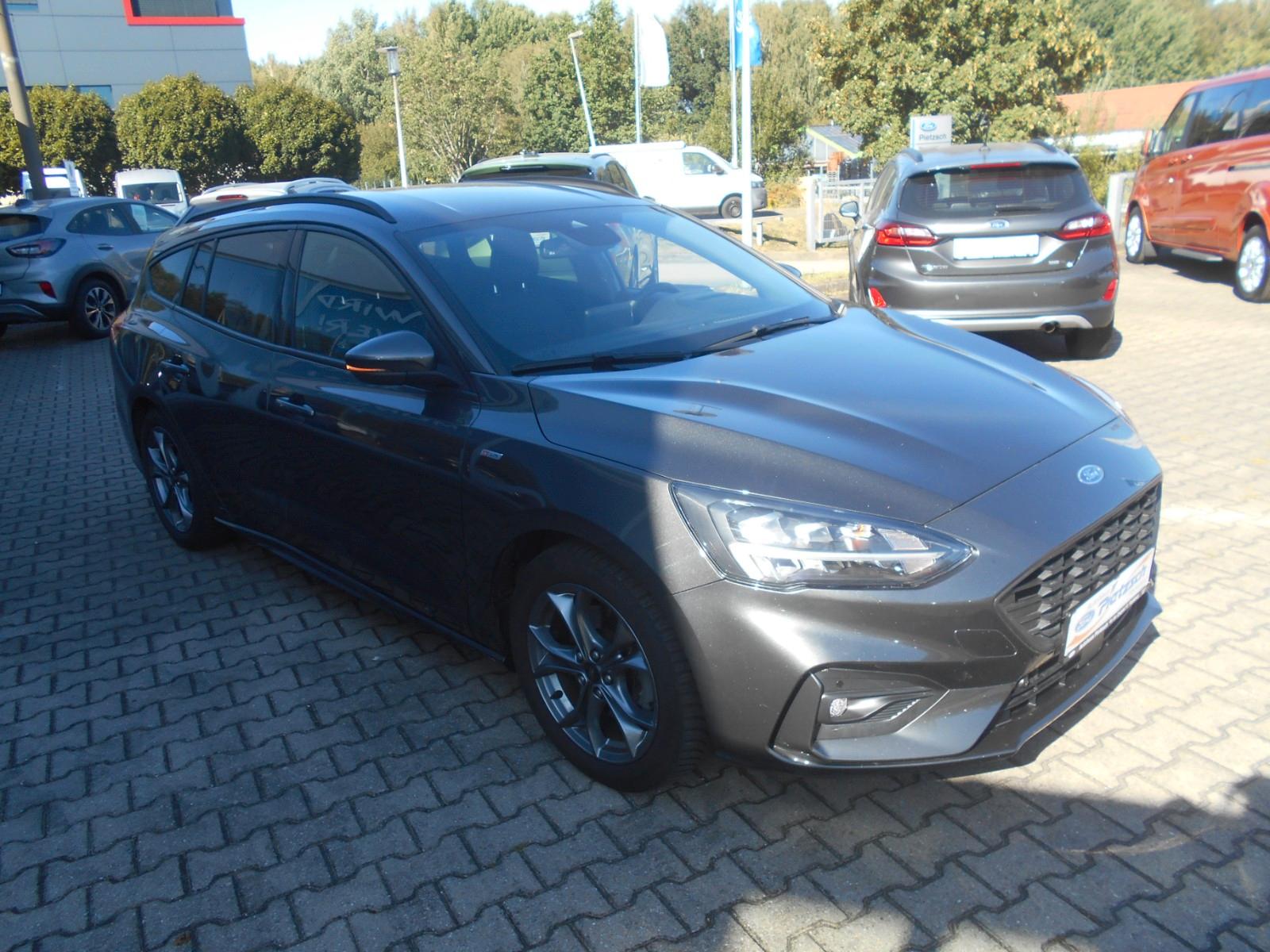 Ford Focus Turnier ST-Line *LED*RFK*AHK*NAVI*