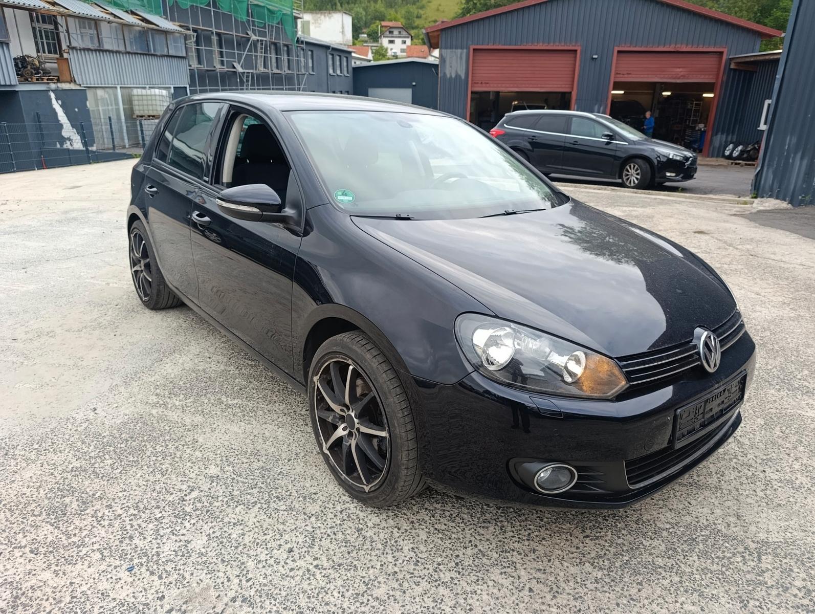 Volkswagen Golf VI Style