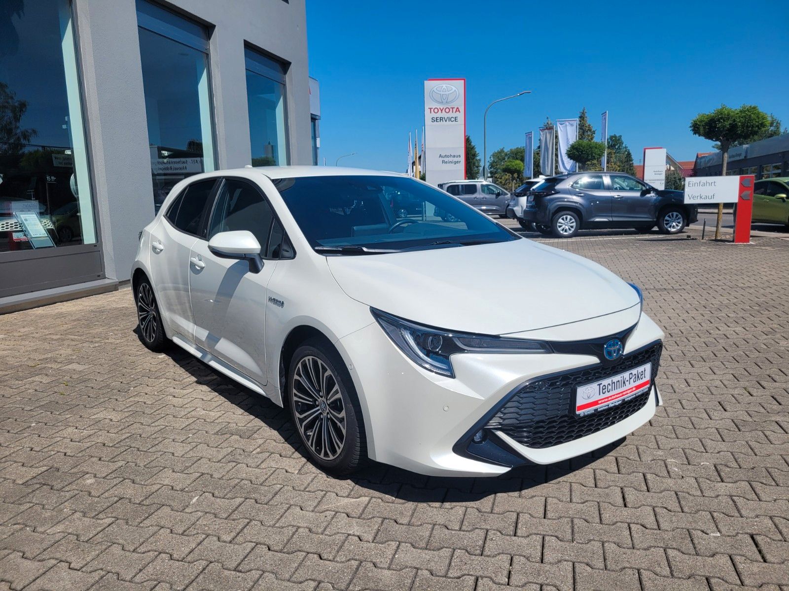 Toyota Corolla 2.0l Hybrid Team DE Technik-Paket*1.Hand