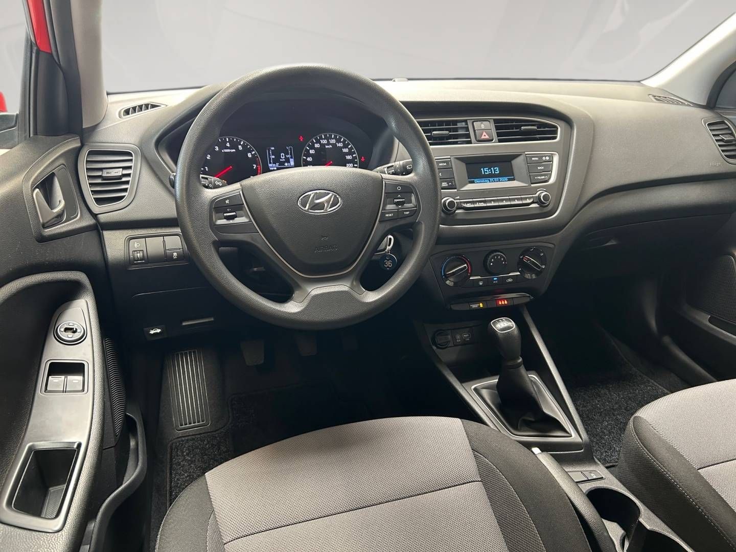 Fahrzeugabbildung Hyundai New i20 5-Türer Facelift | 1.2 Benzin M/T 75PS S