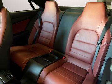 Mercedes E 350 - 10
