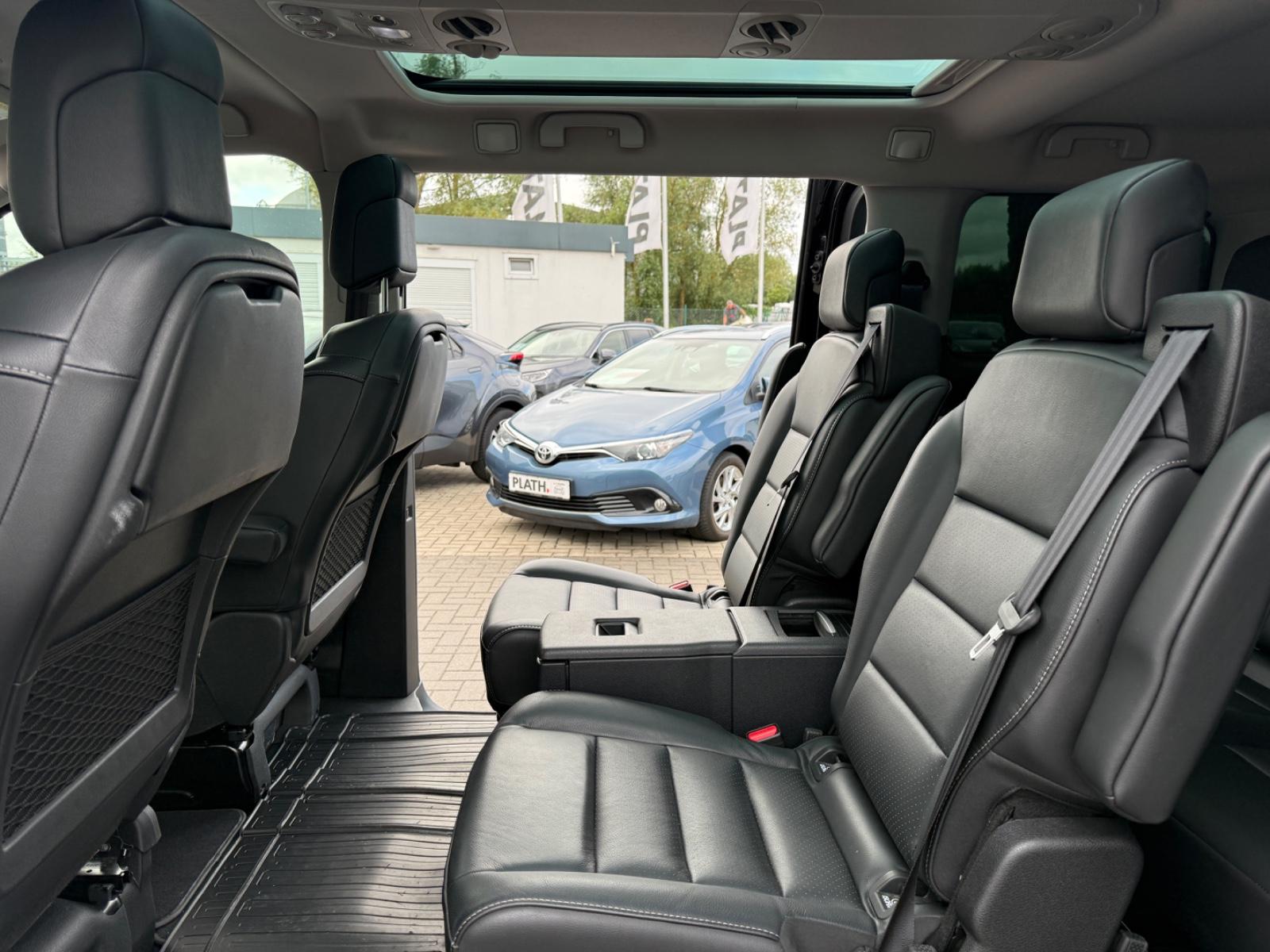 Toyota Proace Verso L1 Executive Standheizung AHK HUD