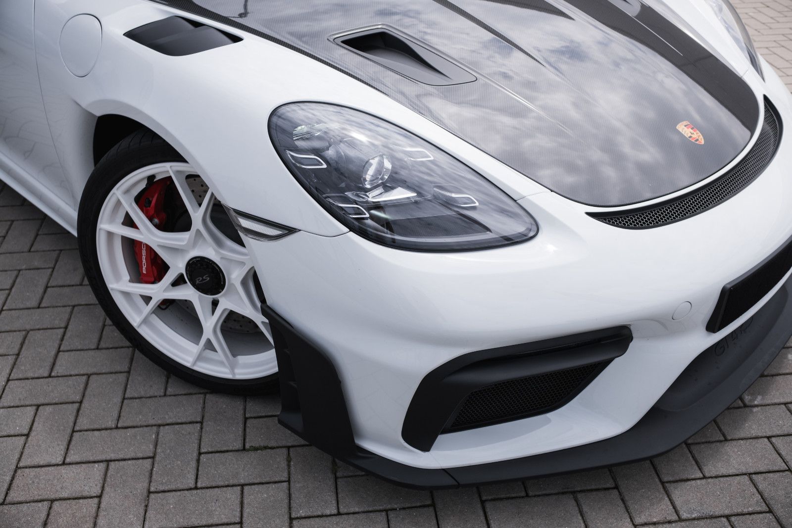 Fahrzeugabbildung Porsche 718 GT4 RS-Weissach-Clubsport-Lift-LED-Kam.-90 L