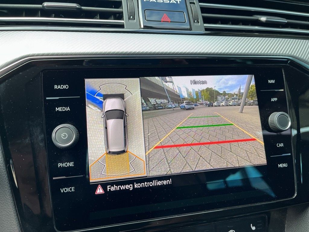 Volkswagen Passat Variant - Bild 27