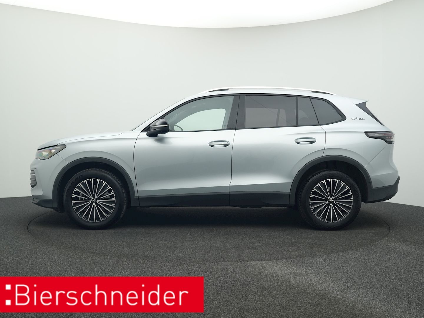 Volkswagen Tiguan 2.0 TDI DSG 4Mo. GOAL AHK IQ.LIGHT NAVI K imagem 3