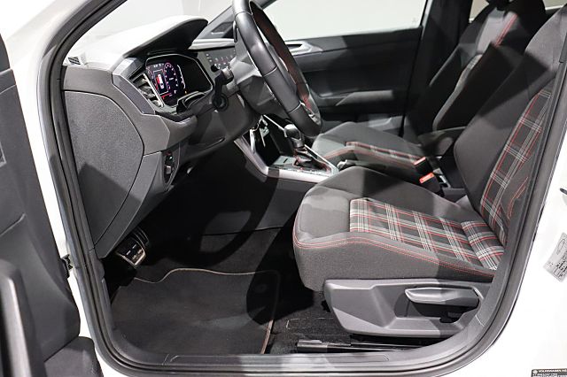 Polo GTI 2.0 TSI DSG NAVI PANO SHZ ACC SPORTFW