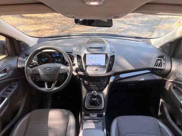 Ford Kuga - 2